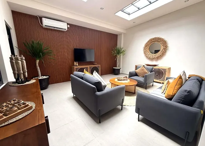 De Cinta - - 6 Bedrooms - Heart Of Villa
